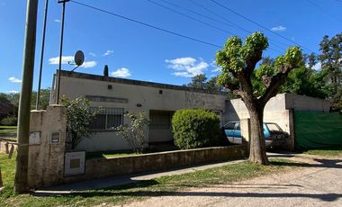 Casa con excelente ubicación