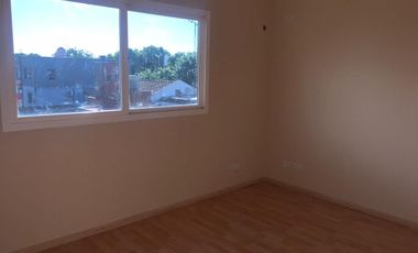 VENTA APTO CREDITO PH TRES AMBIENTES CON COCHERA EN FLORIDA VICENTE LOPEZ
