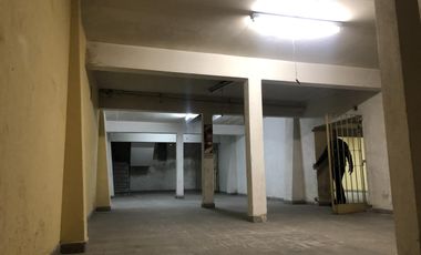 VENTA - edificio con depósito 1890 m2 - CABA