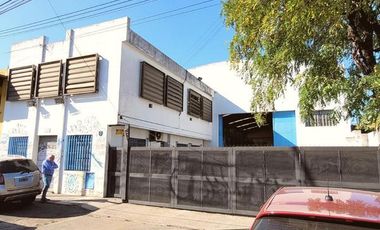 Venta Nave Industrial/Galpón San Justo 1700 m2