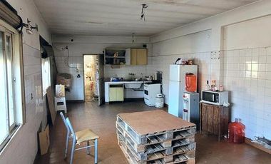 Venta Nave Industrial/Galpón San Justo 1700 m2