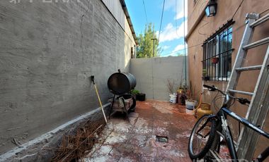 Venta de PH de 4 ambientes con cochera en Quilmes