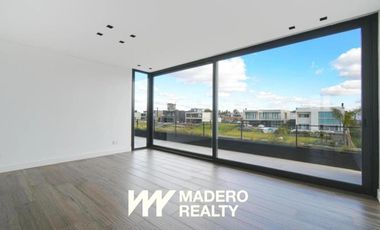 Venta de casa 5 ambientes en El Yacht