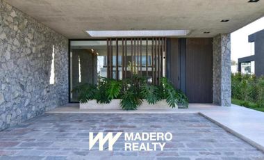 Venta de casa 5 ambientes en El Yacht