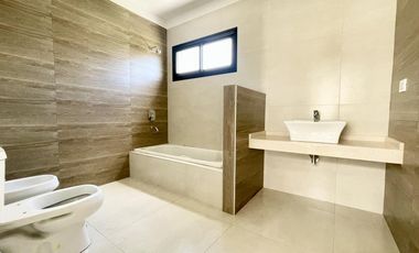 Casa en venta en San Matias - A estrenar - Oportunidad