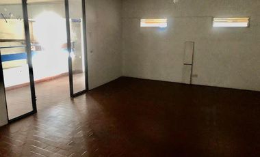 LOCAL  ITUZAINGO VENTA