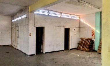LOCAL  ITUZAINGO VENTA