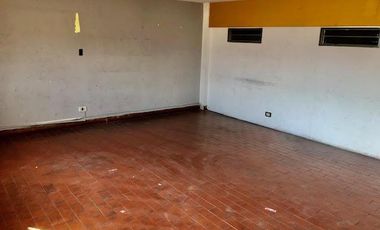 LOCAL  ITUZAINGO VENTA