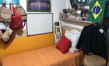 VENTA - Casa 3 dormitorios con casa de huéspedes - José C Paz