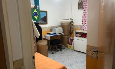VENTA - Casa 3 dormitorios con casa de huéspedes - José C Paz