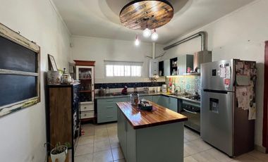 PH tres ambientes a la venta en Wilde