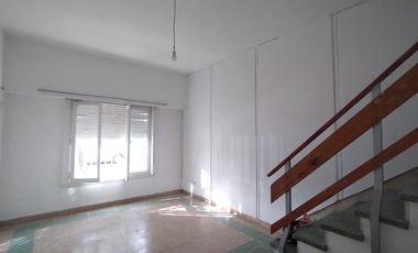 Casa en Venta, 4 Ambientes, en Ramos Mejia, La Matanza, GBA Oeste