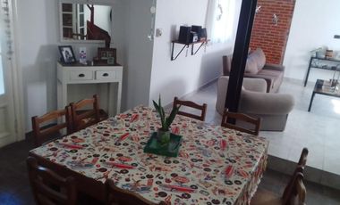 Casa en venta - 3 Dormitorios 3 Baños - Cochera - 1.160Mts2 - Parque Las Naciones, Guernica