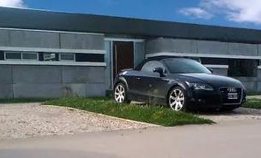 Casa en venta - 2 Dormitorios 3 Baños - 745Mts2 - Pilar