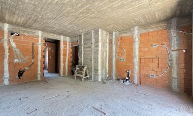 VENTA SEMIPISOS 2 AMB CON COCHERA Y BAULERA EN QUILMES