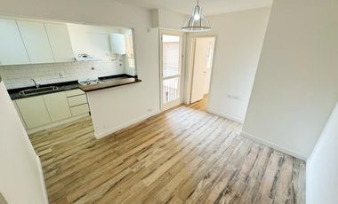 Departamento totalmente refaccionado en  venta en San Fernando, apto crédito!