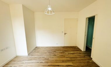 Departamento totalmente refaccionado en  venta en San Fernando, apto crédito!