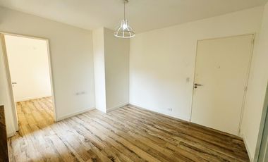Departamento totalmente refaccionado en  venta en San Fernando, apto crédito!