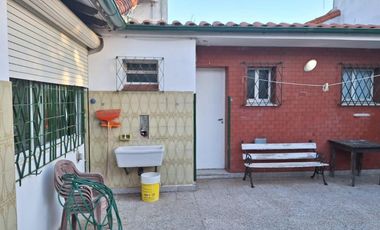 Casa en venta - 3 Dormitorios 2 Baños - Cochera - 173Mts2 - Miramar