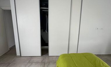 Venta Duplex - 4 Dormitorios - B° Prados de Manantiales