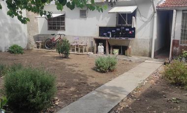 Casa en venta - 2 Dormitorios 1 Baño - Cochera - 210Mts2 - San Clemente del Tuyú