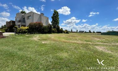 Venta lote en B°  San Sebastian, Escobar