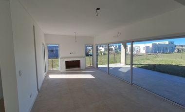 Casa en vent en Santa Lucia Pilar del Este | VCO Propiedades