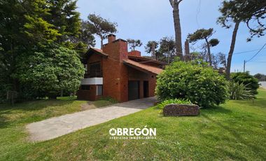 Casa en alquiler zona norte de Pinamar a 2 cuadras del mar