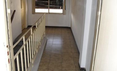 3 AMB  opcional cochera. Consulte! - Turdera Yrigoyen 11021 2°