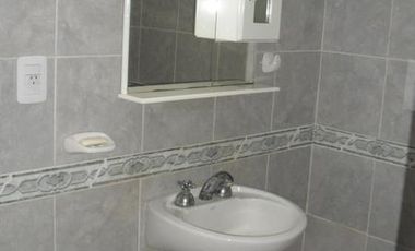 3 AMB  opcional cochera. Consulte! - Turdera Yrigoyen 11021 2°