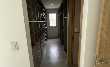 Casa en venta - Barrio Saint Thomas Oeste, Canning