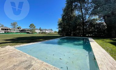 Casa en venta - Barrio Saint Thomas Oeste, Canning