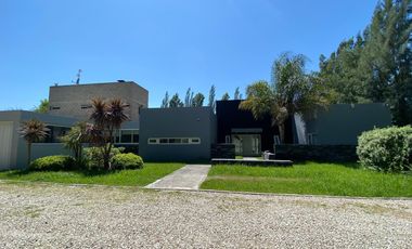 Casa en  Venta en Campos de Roca II