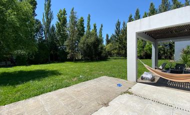 Casa en  Venta en Campos de Roca II