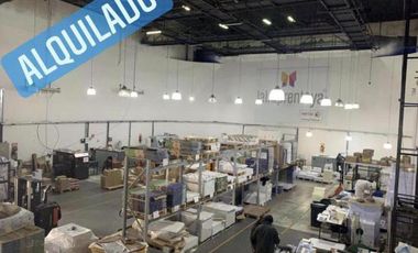 Establecimiento Industrial de 1350 m2 cubiertos, con salida a dos calles