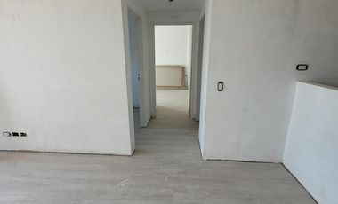 Dpto 3 amb a estrenar, 2° C, 63,25 m2 total, c/balcón semicubierto al fte, Liniers.