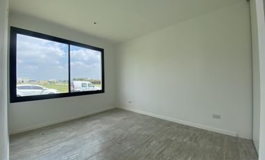 CASA | VENTA | A ESTRENAR | 4 AMBIENTES | BARRIO SAN SEBASTIAN