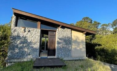 Casa en venta - 3 Dormitorios 2 Baños - 85Mts2 - Mar Azul