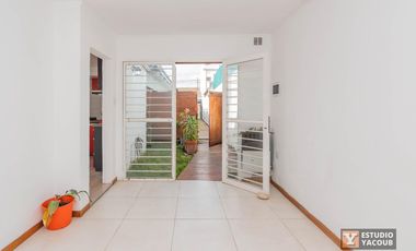 PH en venta - 2 dormitorios 1 baño - 2 patios - 63mts2 - Tolosa, La Plata