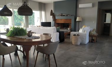 CASA EN ALQUILER DE TEMPORADA EN SANTA TERESA- MAROTO PROPIEDADES