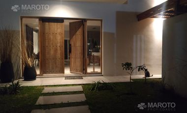 CASA EN ALQUILER DE TEMPORADA EN SANTA TERESA- MAROTO PROPIEDADES