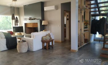 CASA EN ALQUILER DE TEMPORADA EN SANTA TERESA- MAROTO PROPIEDADES