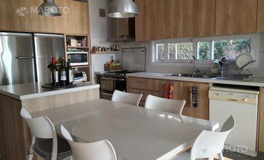 CASA EN ALQUILER DE TEMPORADA EN SANTA TERESA- MAROTO PROPIEDADES