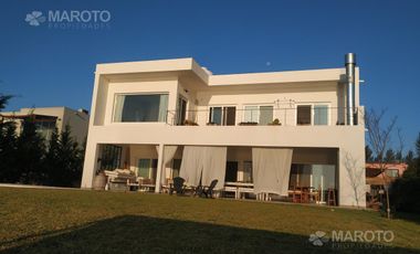 CASA EN ALQUILER DE TEMPORADA EN SANTA TERESA- MAROTO PROPIEDADES