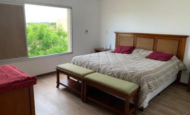 Casa en venta (con renta) en PUERTOS en Barrio Vistas con pileta sobre un lote de 700 m2