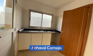 Casa en venta (con renta) en PUERTOS en Barrio Vistas con pileta sobre un lote de 700 m2