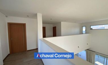 Casa en venta (con renta) en PUERTOS en Barrio Vistas con pileta sobre un lote de 700 m2