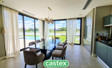 Casa en venta en Terralagos, Canning