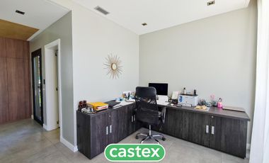 Casa en venta en Terralagos, Canning