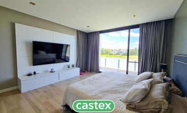 Casa en venta en Terralagos, Canning